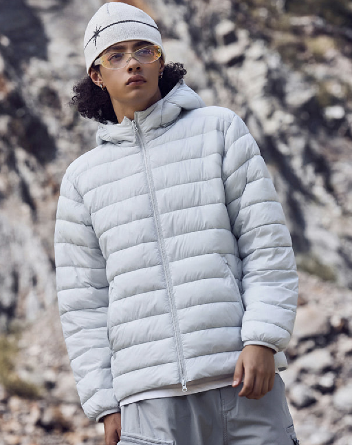 스파오 씬라이트 후드 재킷