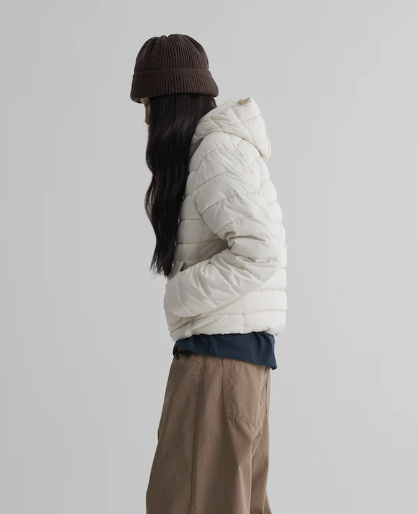 에잇세컨즈 후드 웰론 경량 패딩